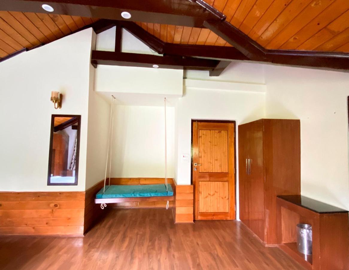 Six Seasons Pahalgam Exterior photo