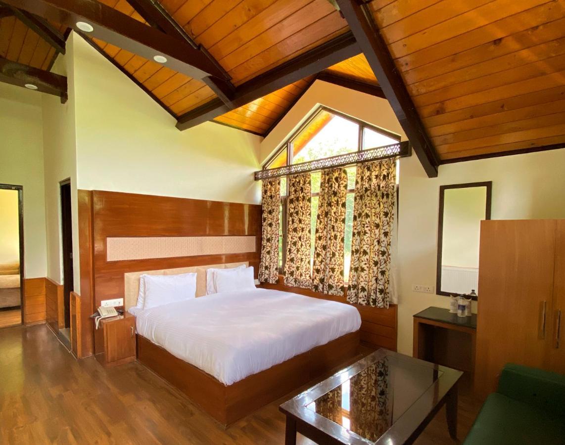 Six Seasons Pahalgam Exterior photo
